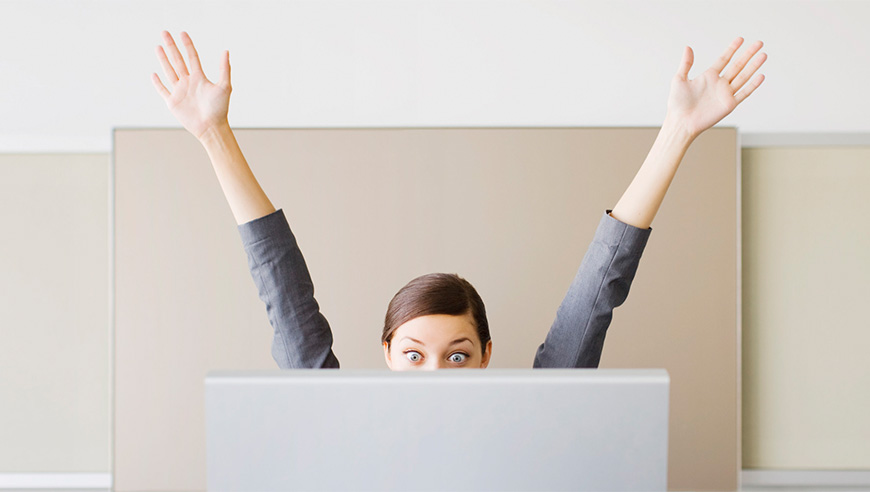 Cum sa-mi construiesc un business online in timp ce muncesc full time?